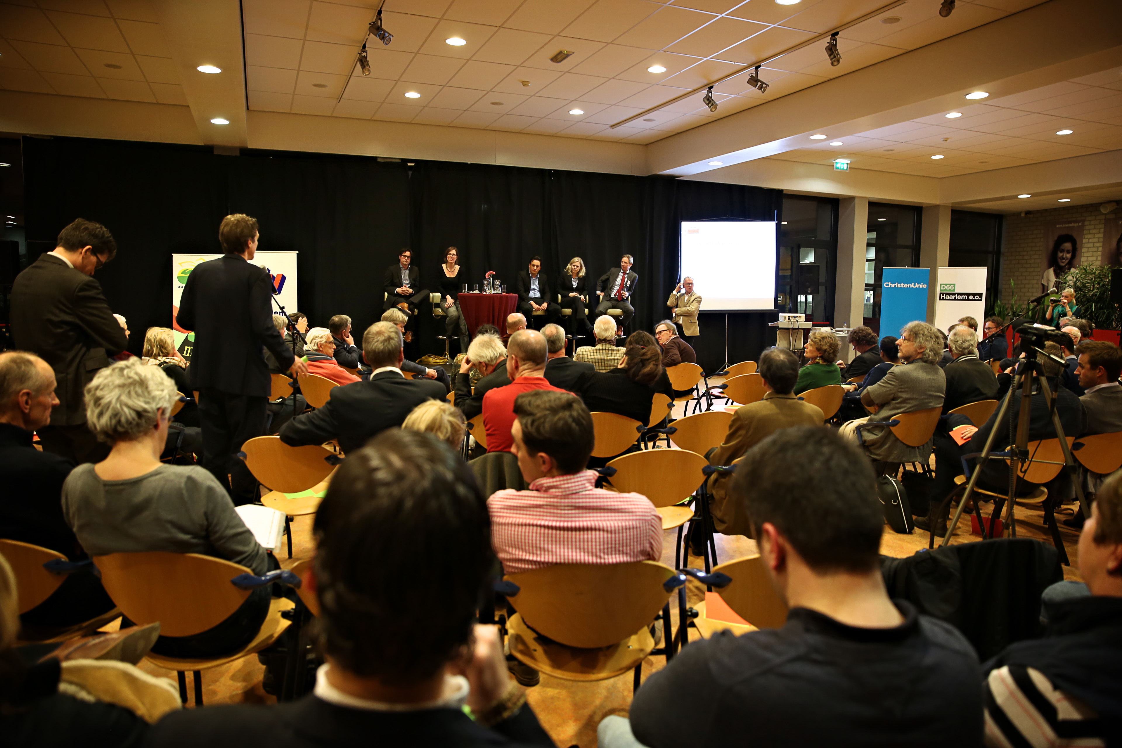 politiek ondernemersdebat haarlem 2014 foto zaal(1)